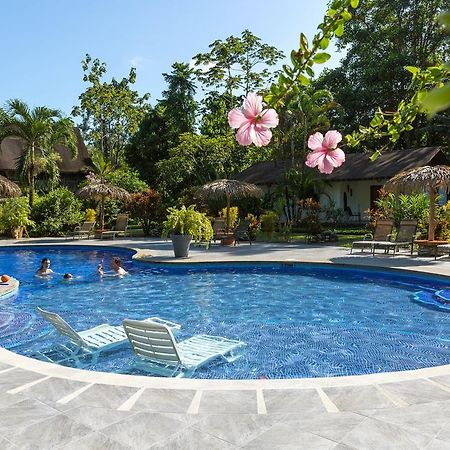 Hotel Suizo Loco Lodge & Resort كويتا المظهر الخارجي الصورة